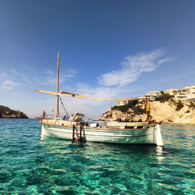 Mallorca: Sunset Eco Charter Experience - Malgrat Islands Marine Reserve