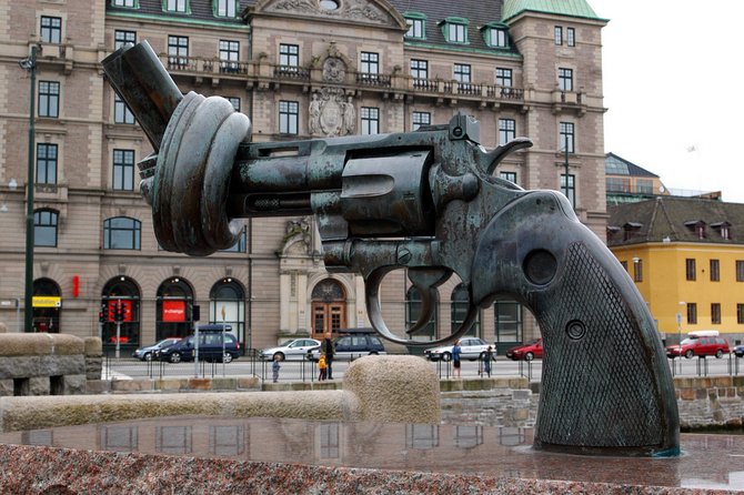 Malmö Private Tour With Swedish Lunch From Copenhagen by Train - Train Tickets Included