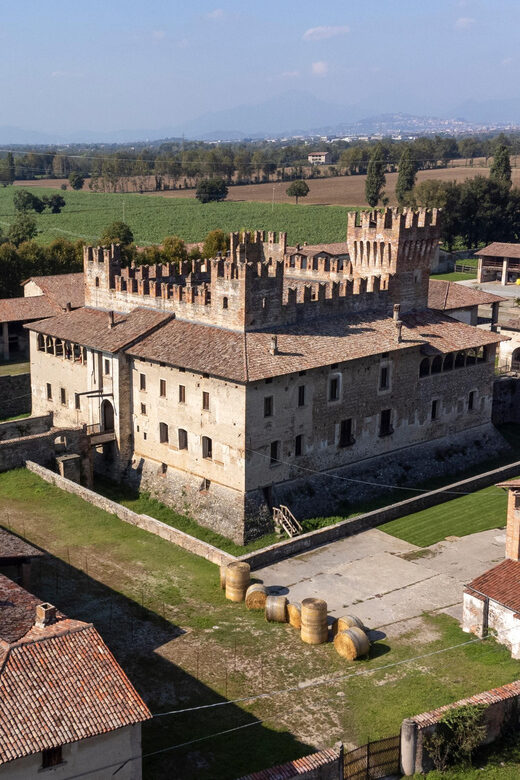 Malpaga Castle Guided Tour - Pricing and Reservation Details