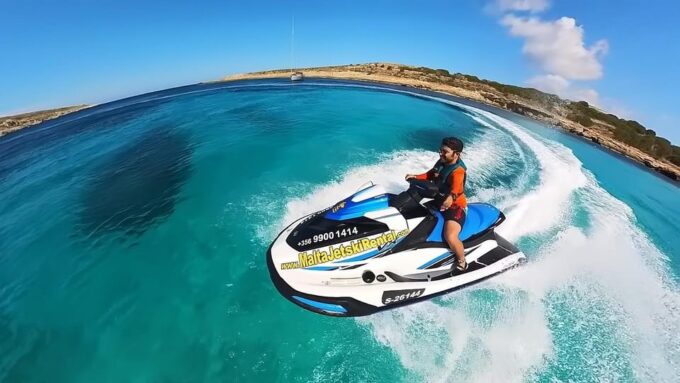 Malta 30 Minutes Jet Ski Rental / Hire -  Yamaha VX - Age and Weight Restrictions