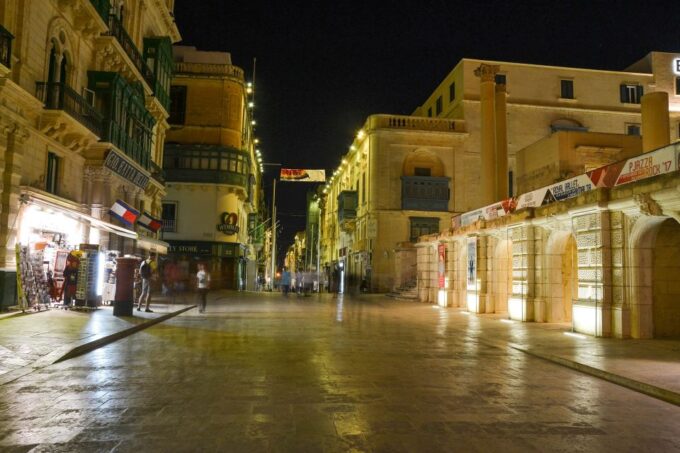 Malta By Night - Valletta, Birgu, Mdina & Mosta - Exploring Valletta at Night