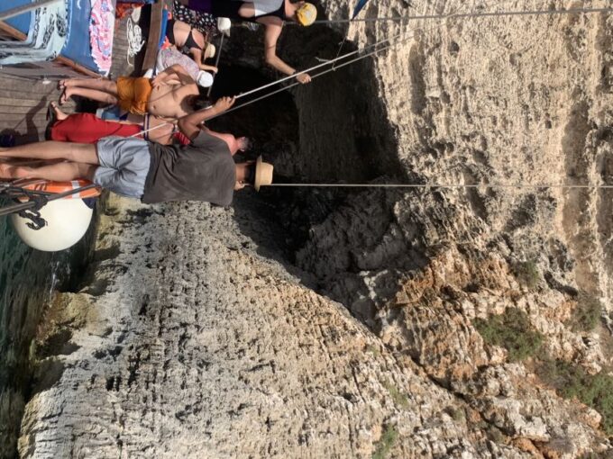 Malta: Comino, Blue Lagoon, and Caves Day Trip - Customer Ratings and Feedback
