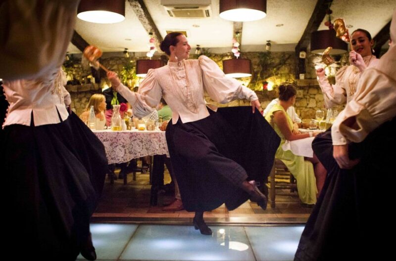 Malta: Folklore Dinner Show at a Traditional Restaurant - Traditional Folklore Entertainment