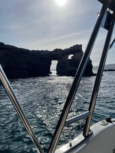 Malta/Gozo:Comino,Crystal/Bluelagoon&Caves Private Boat Trip - Booking and Cancellation