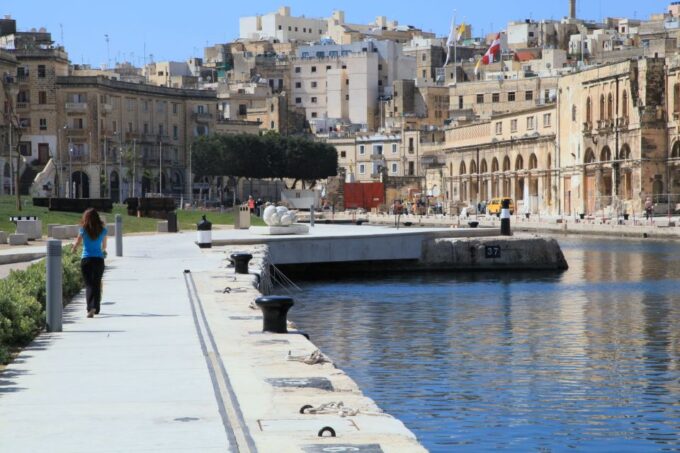 Malta Historical Tour: Valletta & The Three Cities - Getting to Valletta