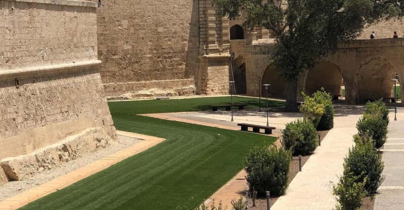 Malta: Mdina and Rabat Walking Tour With Catacombs - Guided Experience