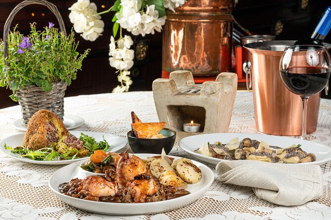 Maltese Traditional Dinner and Folklore Show With Transfers - Transport Information