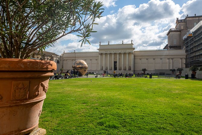 Mamma Mia! Skip-The-Line Vatican & Sistine Chapel Tour W Kid-Friendly Activities - Engaging Treasure Hunts and Games