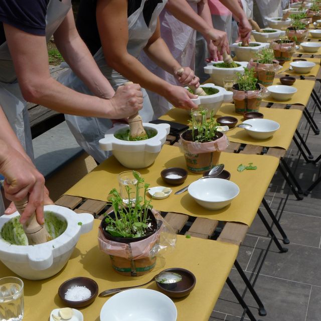 Manarola: Pesto Making Class With Tasting and Wine - Key Points