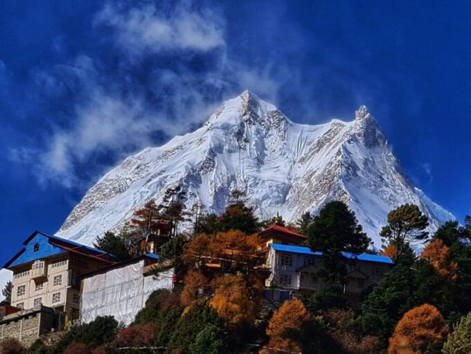 Manaslu Circuit Trekking - 11 Days - Cultural Immersion