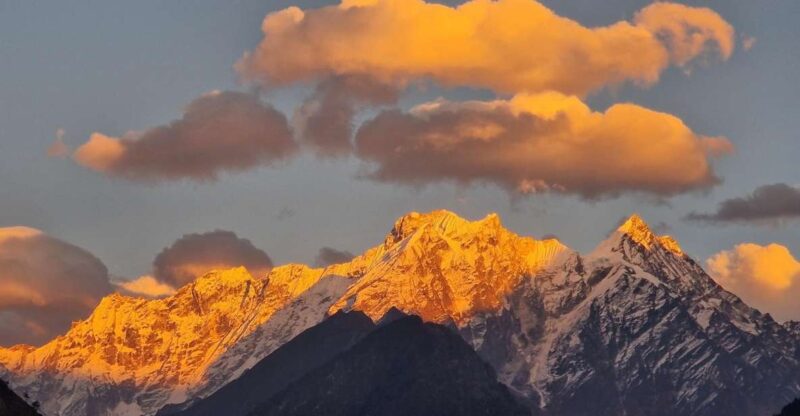 Manaslu Circuit Trekking in Nepal. - Inclusions and Exclusions
