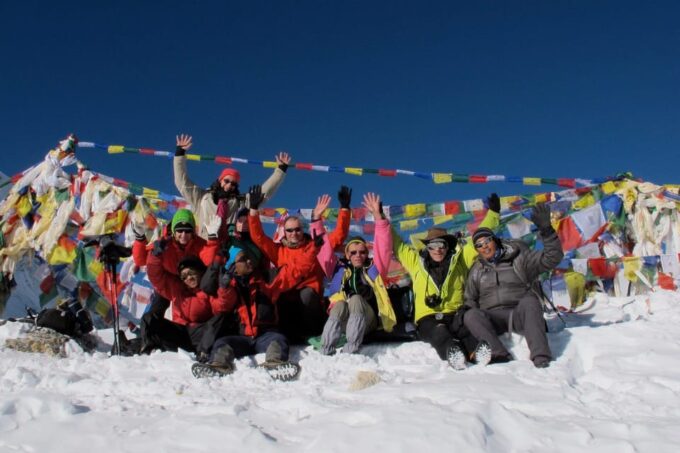 Manaslu Circuit With Larke Pass Trek - Group Requirement