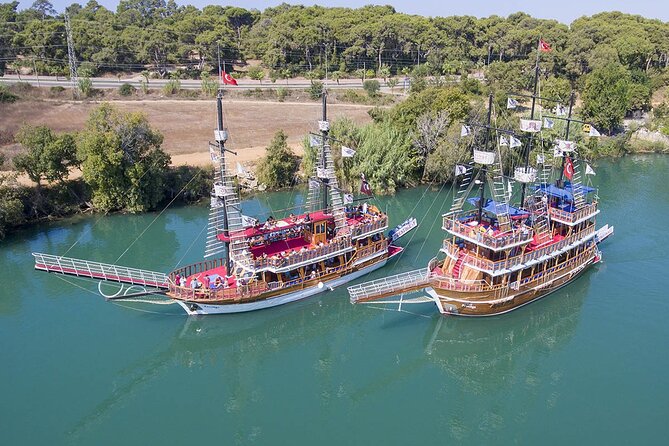 Manavgat Boat Tour From Side - Onboard Amenities and Activities