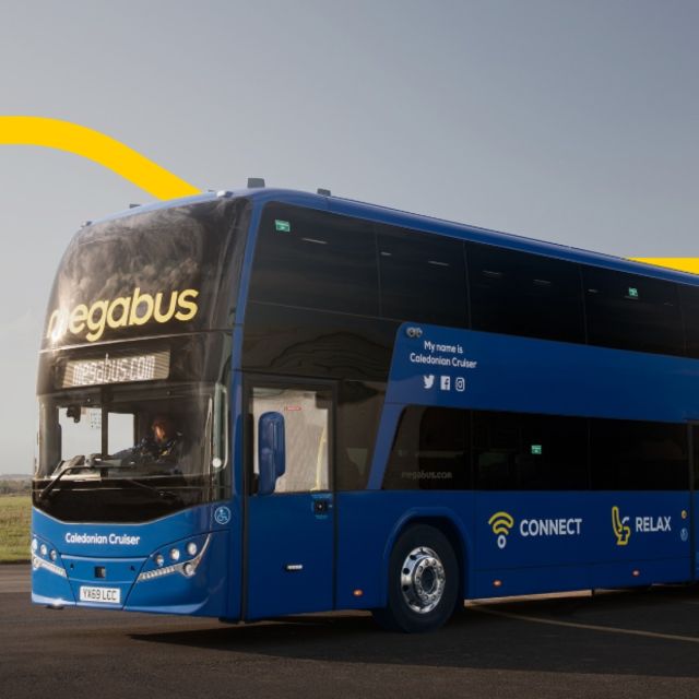 Manchester Airport: BUS Transfer To/From London - Transport Options