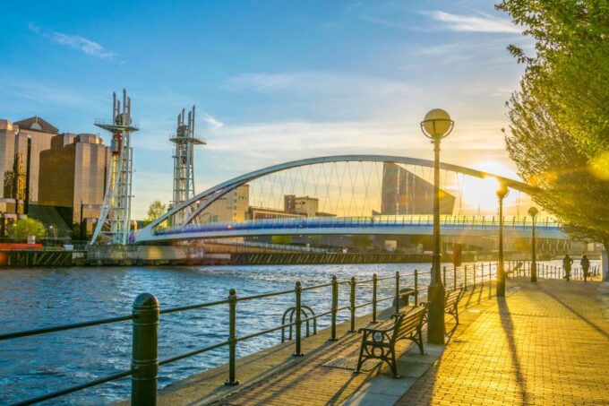 Manchester: First Discovery Walk and Reading Walking Tour - Frequently Asked Questions