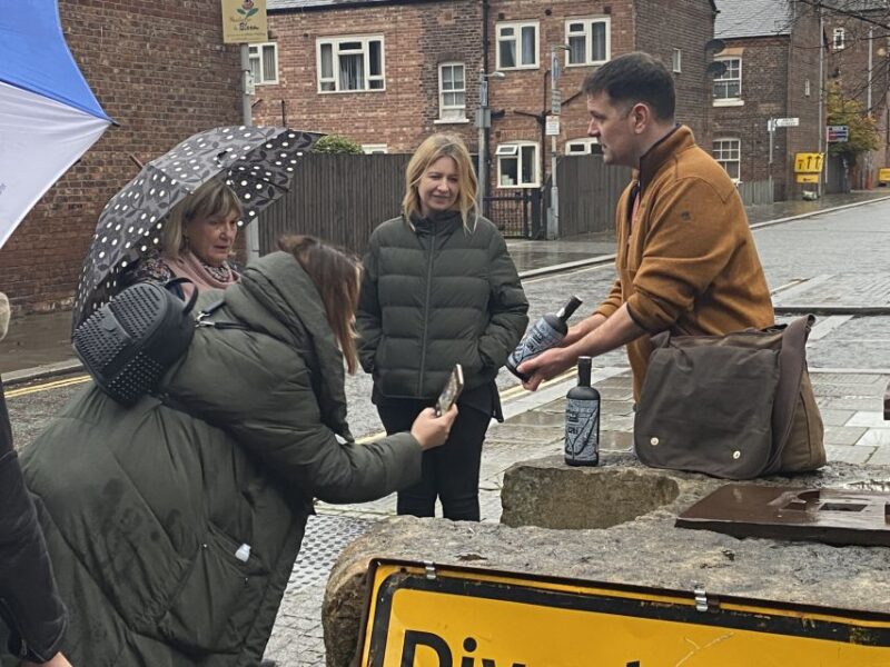 Manchester: Food and Drinks Walking Tour - Unique Dishes and Local Stories