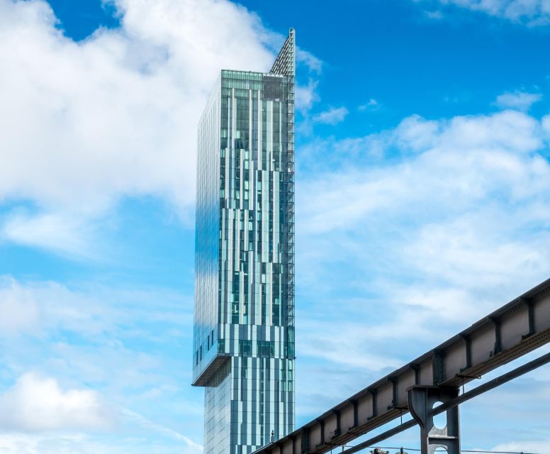 Manchester: Private Architecture Tour With a Local Expert - Exploring Manchesters Iconic Structures