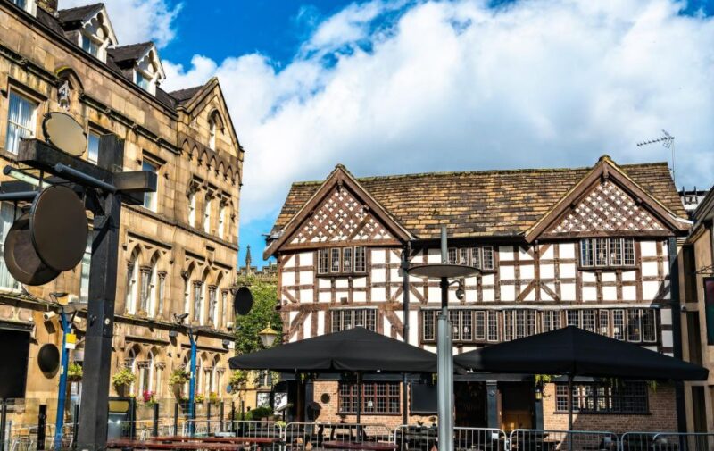 Manchester: Private Architecture Tour With a Local Expert - Personalized Tour Tailored to Interests