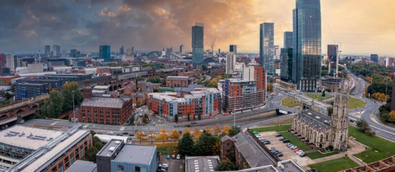 Manchester: Private Exclusive History Tour With Local Expert - Key Points
