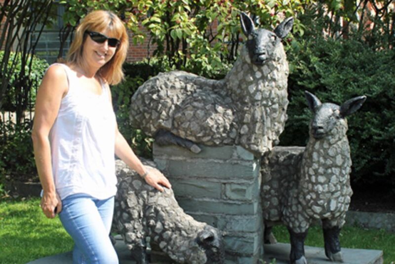 Manchester: Quirky Smartphone Self-Guided Heritage Walks - Discover Manchesters Hidden Gems
