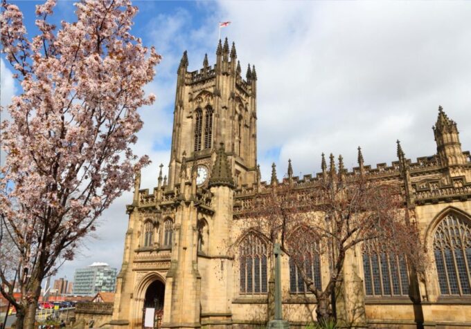 Manchester Scavenger Hunt and Sights Self-Guided Tour - Requirements for the Tour