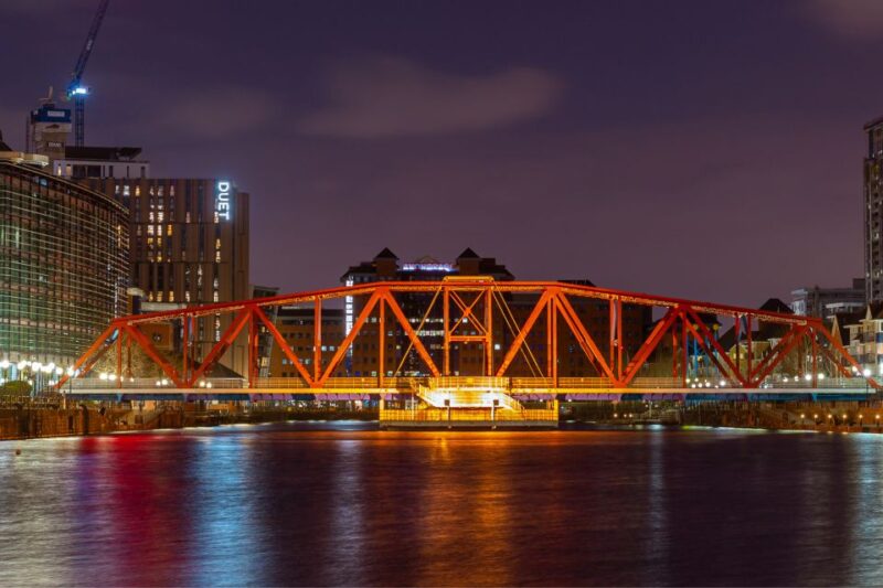Manchester: Self-Guided Highlights Scavenger Hunt & Tour - Key Attractions to Explore