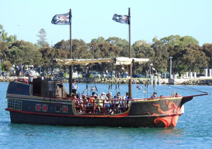 Mandurah: 1.5-Hour Scenic Lunch Cruise on a Pirate Ship - Seasonal Operations and Schedule