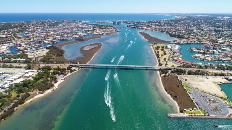Mandurah: Dolphin and Views Cruise With Optional Lunch - Meeting Point and Arrival