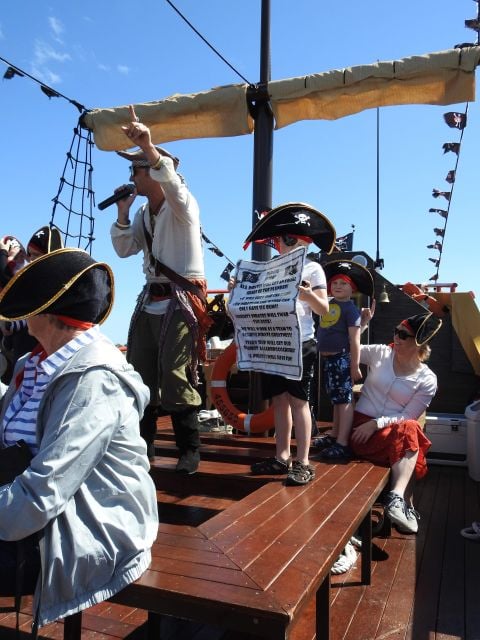 Mandurah Pirate Cruise - Accessibility and Dress Code