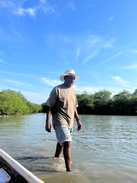 Mangrove Ecotour and Fishing in Cartagenas Natural Mangrove - Interaction With Native Guides