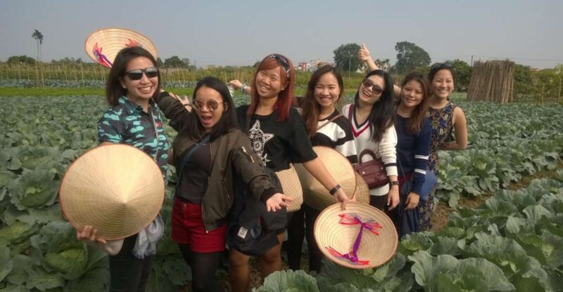 Manhs Homestay, Farm Tour and Home Cooking Class - Morning Market and Farm Tour