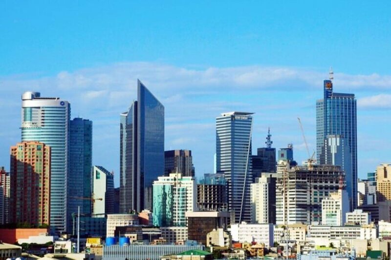 Manila: Highlights Private Walking Tour - Key Points