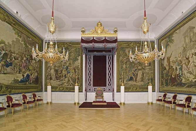 Mannheim Castle Tour - Exploring Mannheim Jesuit Church