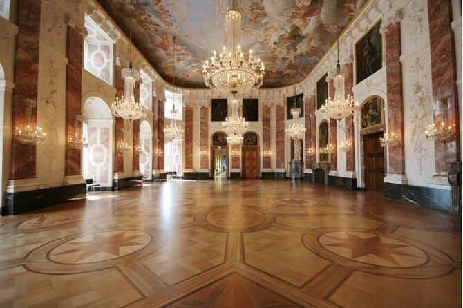 Mannheim Castle Tour - Logistics and Accessibility