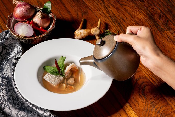 Manohra Cruise Luxury Dining - Accessibility and Transportation