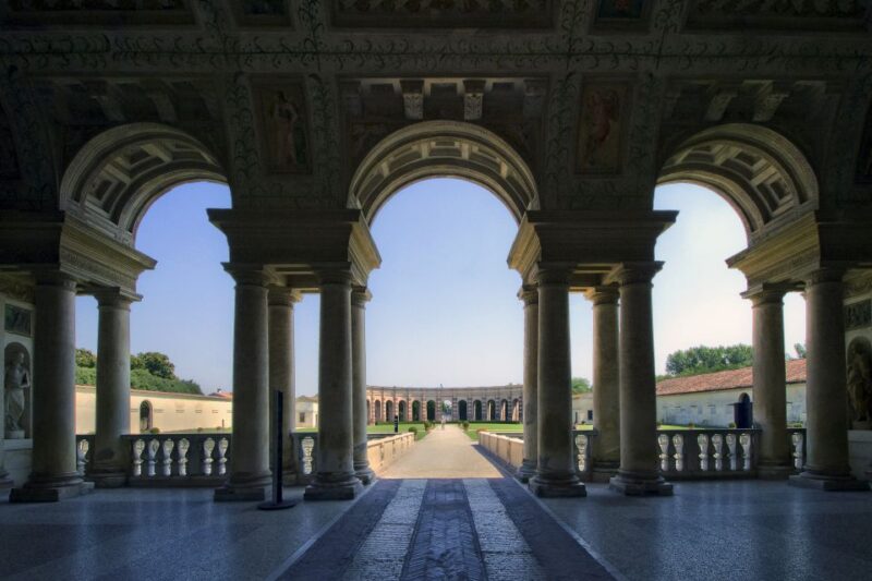 Mantova: Private Walking Tour - Mantovas Cultural Heritage