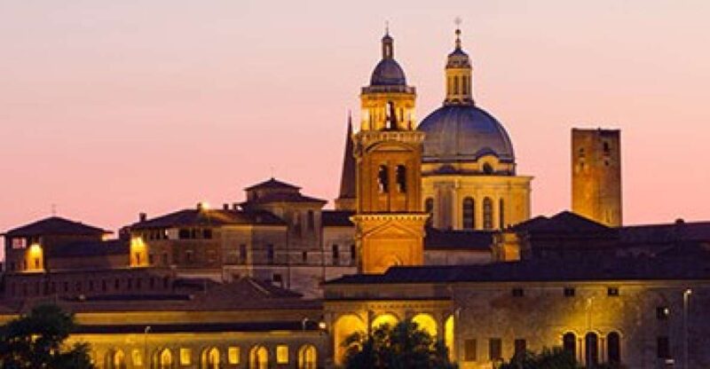 Mantua: 2-Hour Guided Walking Tour - Historical Significance and Attractions