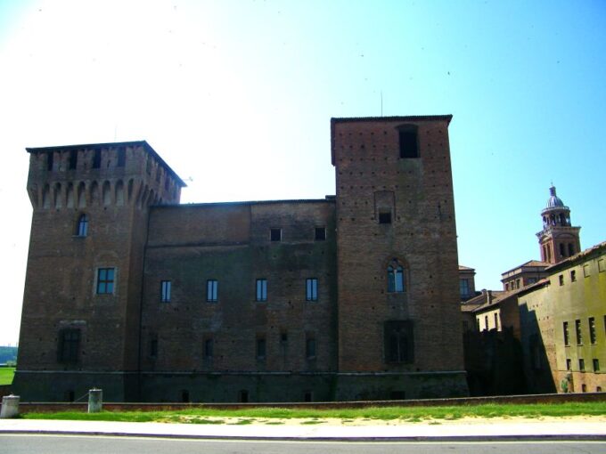 Mantua: Town Highlights and Monuments Walking Tour - Church of Sant Andrea