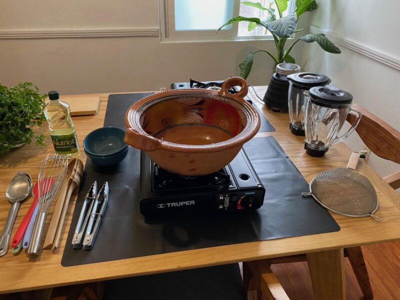 Many Moles: Multi-Variety Mole Cooking Class and Feast - Accessibility Information