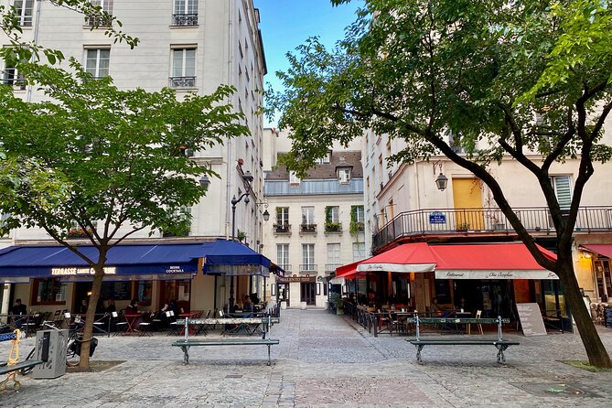 Marais Hiddentreasures, Audioguided Walking Tour - Meeting Point and Accessibility