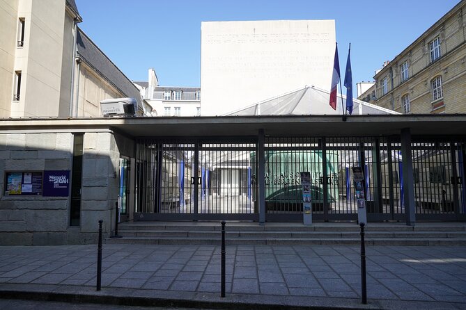 Marais Jewish Quarter Pletzl Smartphone GPSAPP Audio Walking Tour - Transportation and Confirmation