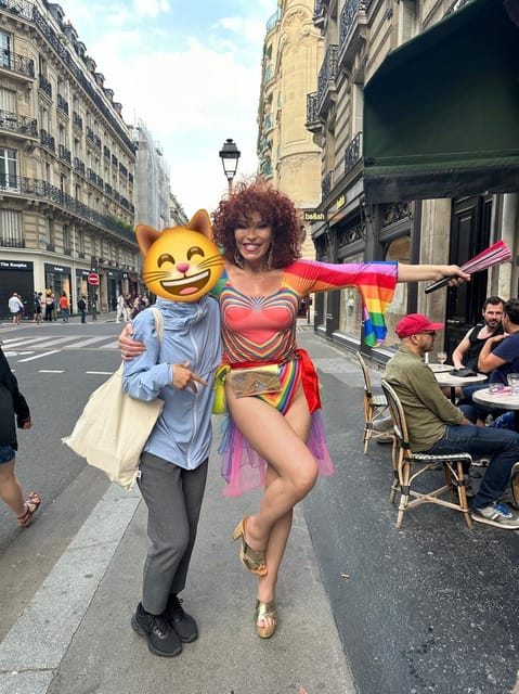 Marais LGBTQ+ Paris Stroll - Visiting Iconic Landmarks