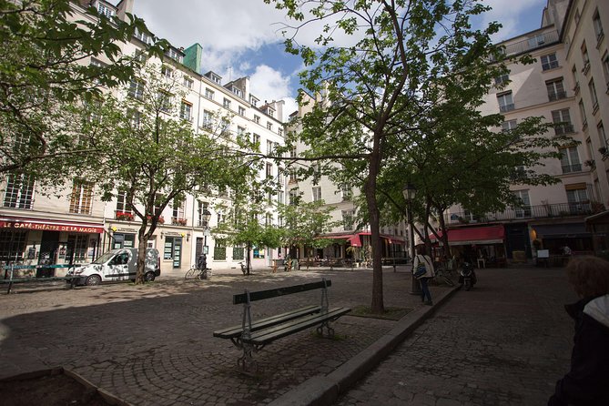 Marais Self-Guided Audio Tour: the Neighborhood That Has It All - Shopping for Unique Finds in the Marais