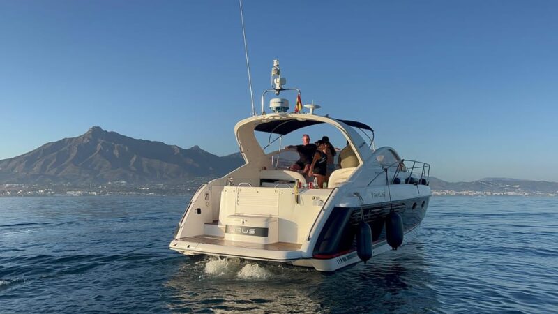 Marbella: 6 Hours Excursion on Luxury Yacht - Meeting Point and Communication