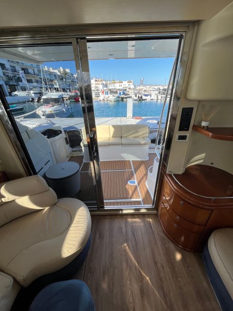 Marbella: Boat Trip With Dolphin Watching and Drinks - Meeting Point and Duration
