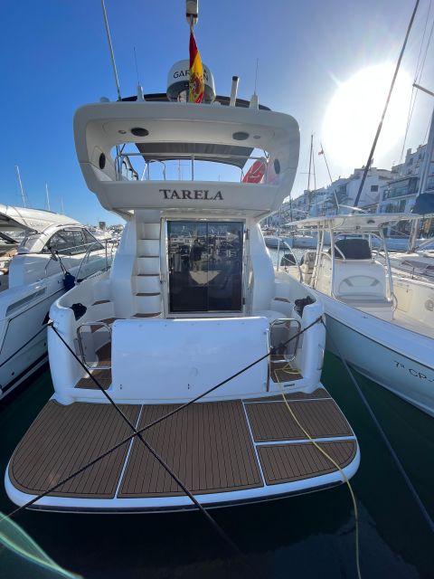 Marbella: Boat Trip With Dolphin Watching and Drinks - Booking and Availability