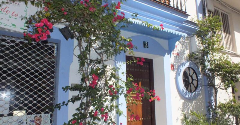 Marbella: Discover the Old Town Through a Self-Guided Tour - Key Points
