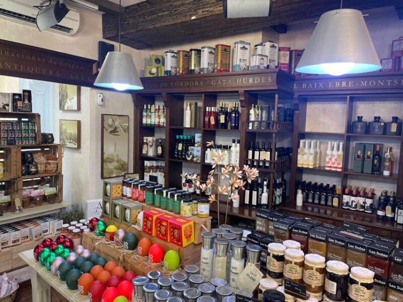 Marbella: Guided Bike Tour With Tapas Tasting and Drinks - Availability and Booking