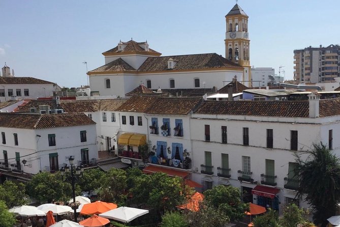 Marbella Old Town Group Tour With a True Local - Tour Guides Knowledge