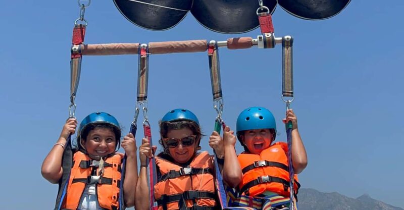 Marbella: Parasailing Flight From Puerto Banus - Meeting Point and Arrival